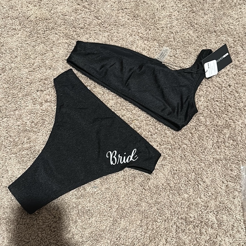 Bride 2 piece bikini NWT 🥳 size small NEW